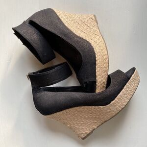 New JLMacyblack Wedge Espadrilles  Size 10 Med